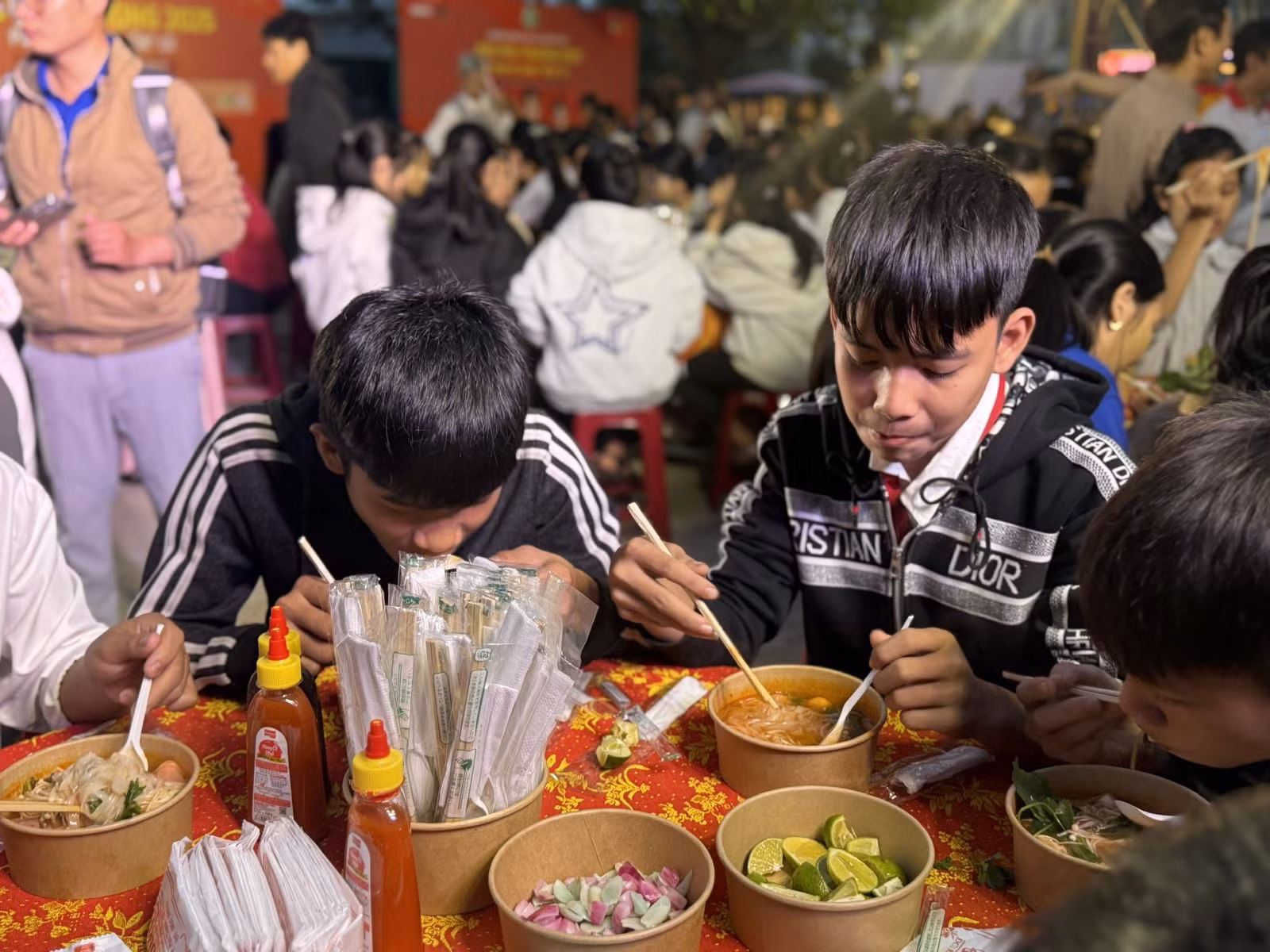 Chú thích ảnh