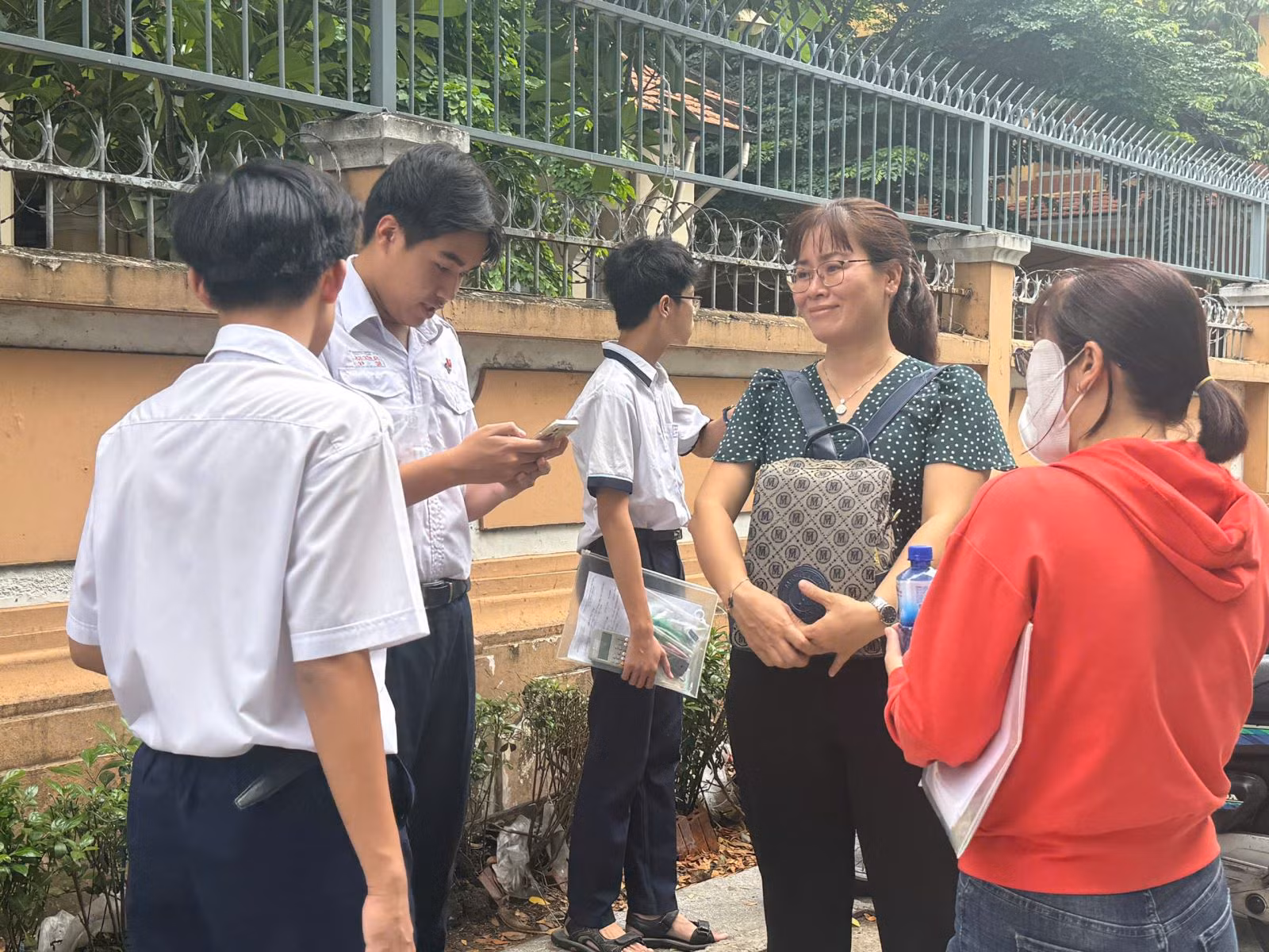Chú thích ảnh