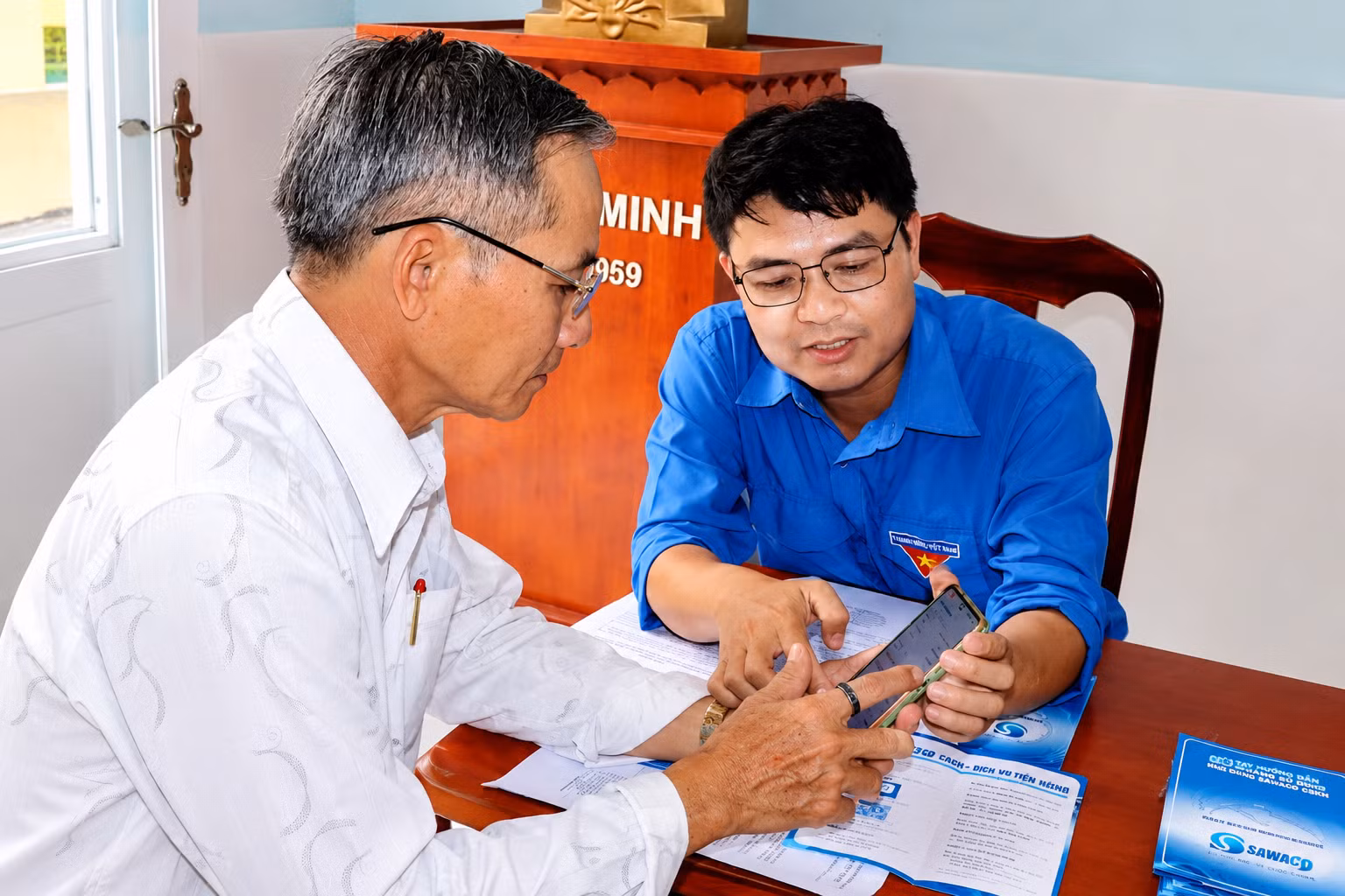 Chú thích ảnh