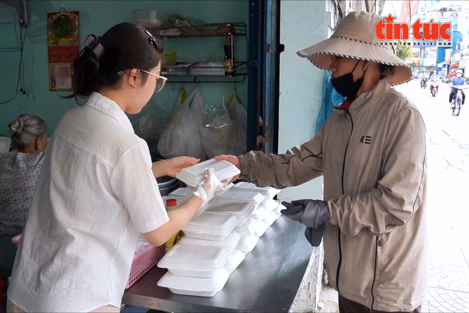 Chú thích ảnh