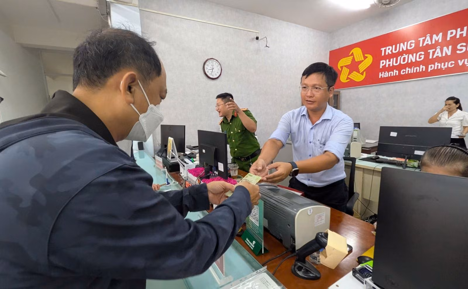 Chú thích ảnh