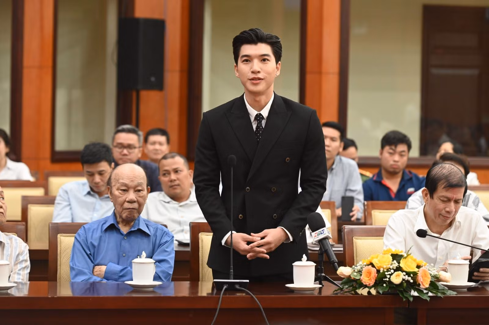 Chú thích ảnh