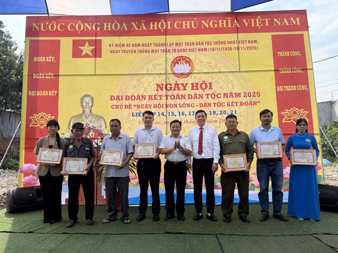 Chú thích ảnh