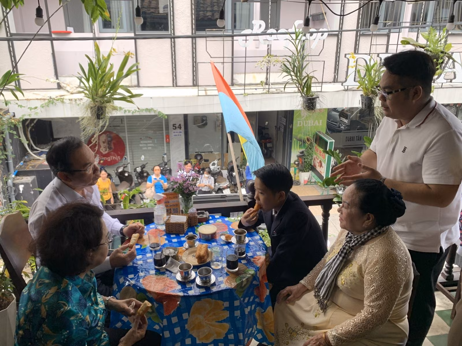 Chú thích ảnh