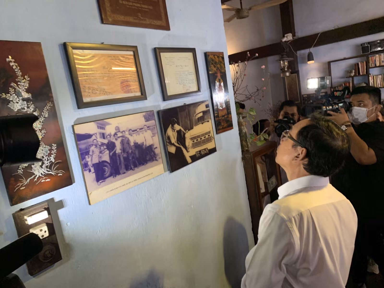 Chú thích ảnh