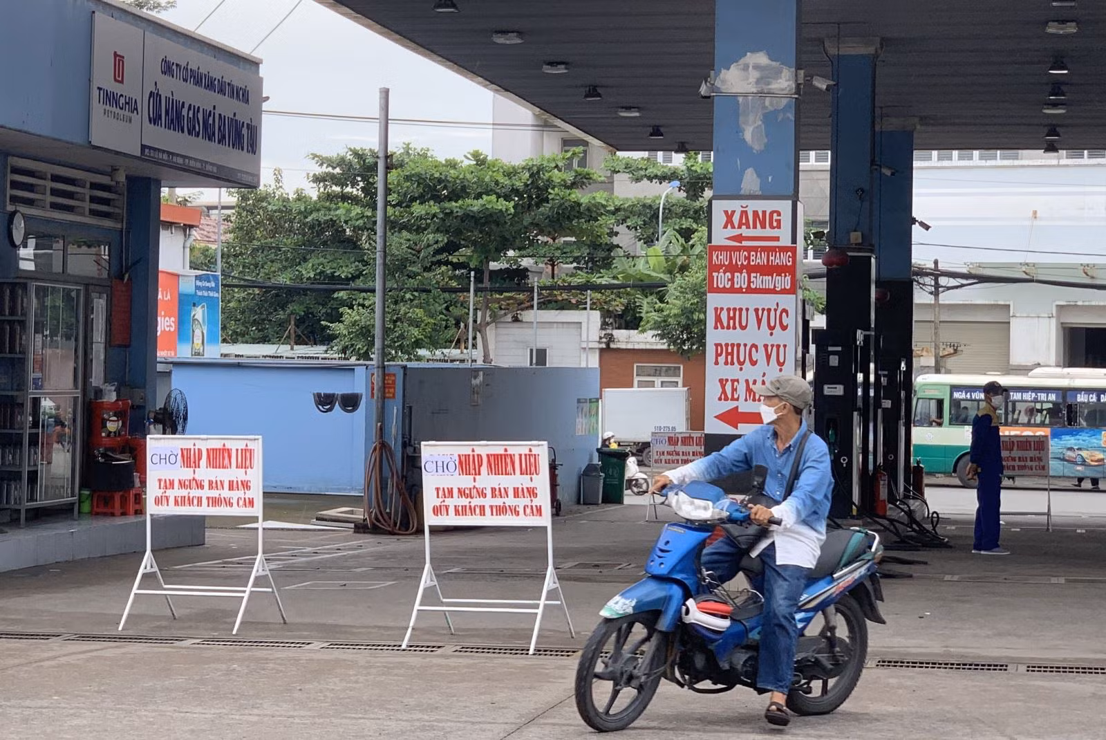 Chú thích ảnh