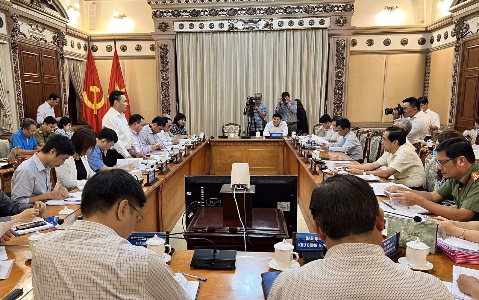 Chú thích ảnh