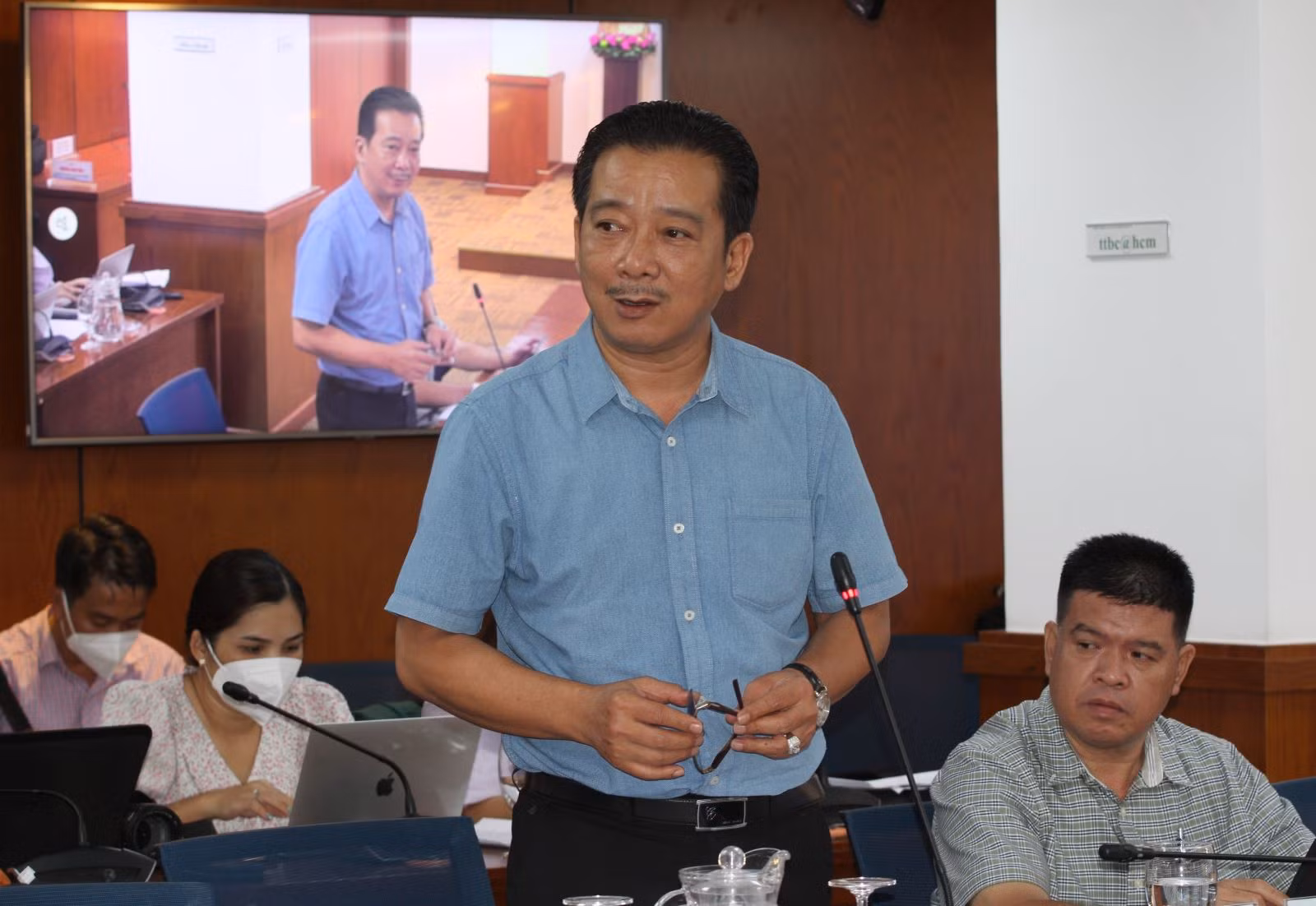 Chú thích ảnh