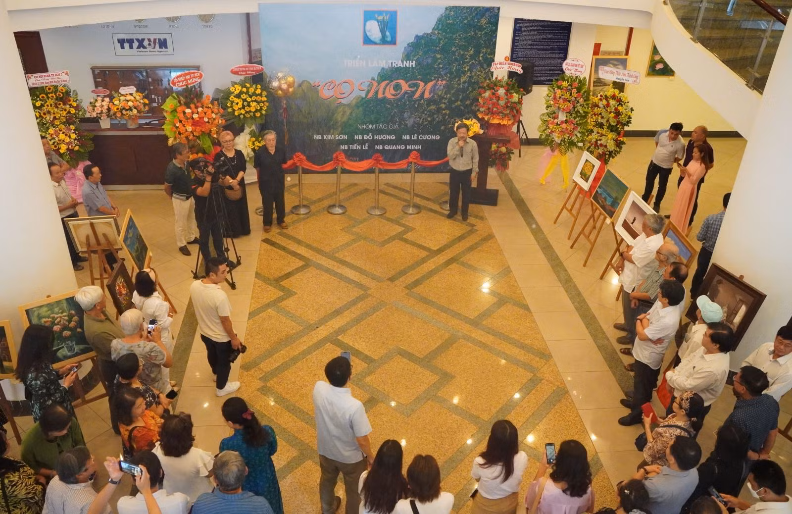 Chú thích ảnh