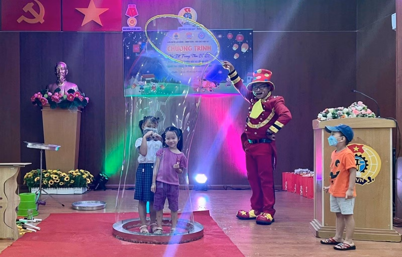 Chú thích ảnh