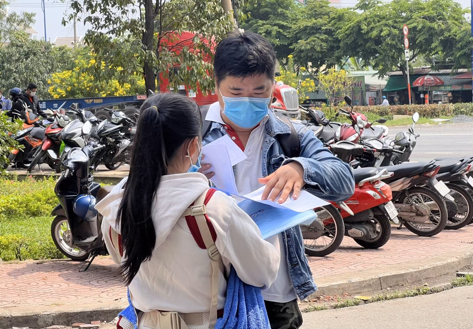 Chú thích ảnh