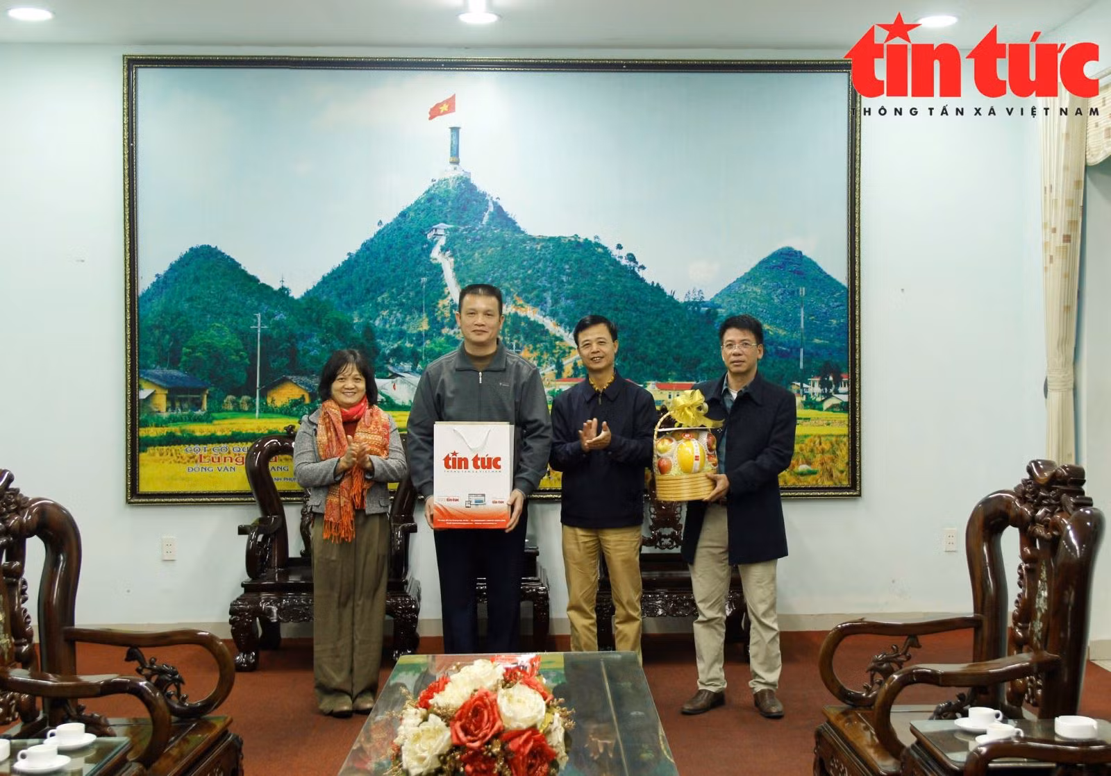 Chú thích ảnh