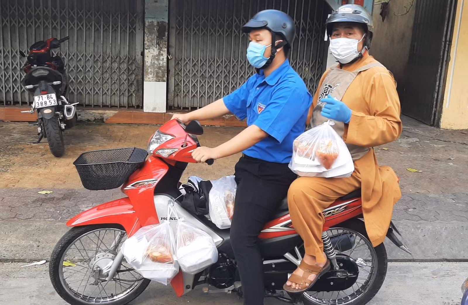 Chú thích ảnh