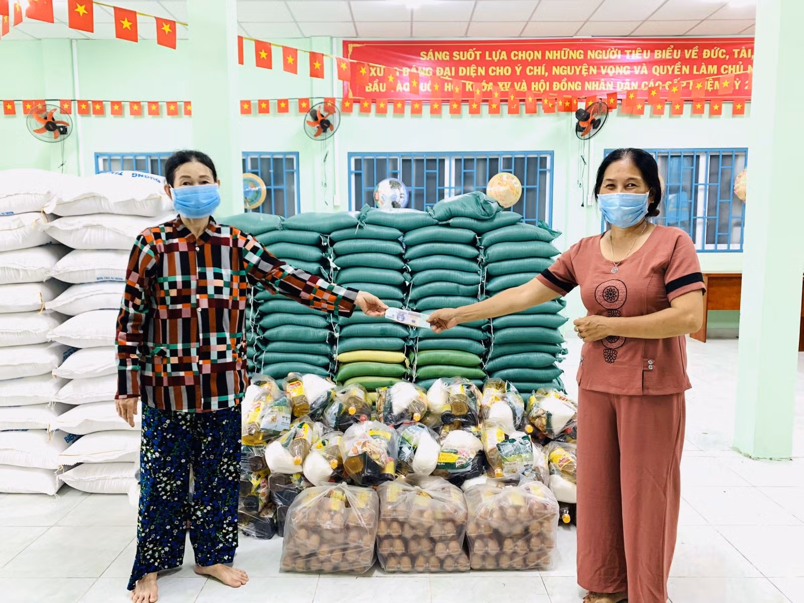 Chú thích ảnh
