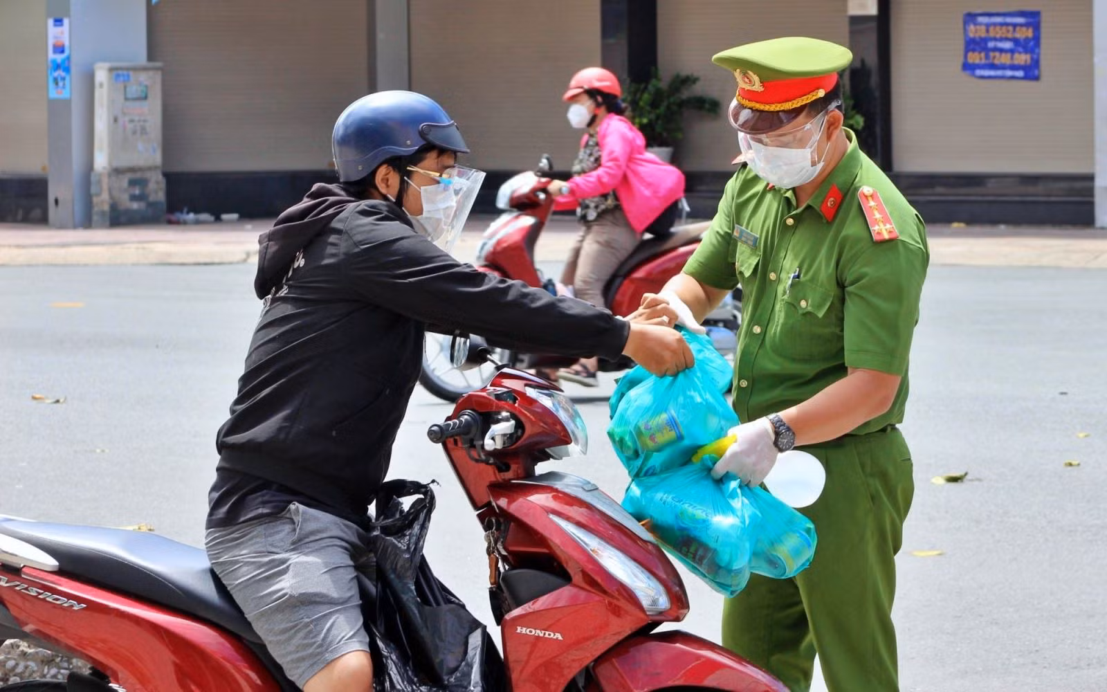 Chú thích ảnh