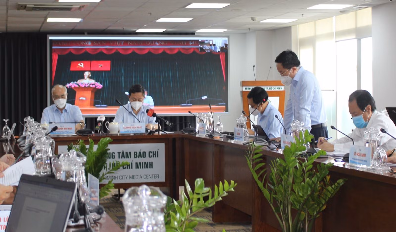 Chú thích ảnh