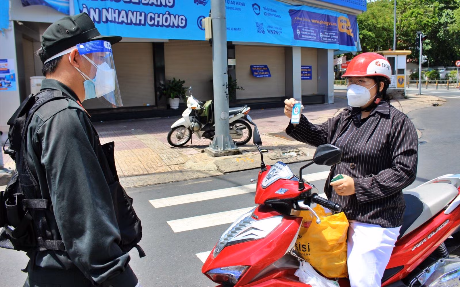 Chú thích ảnh