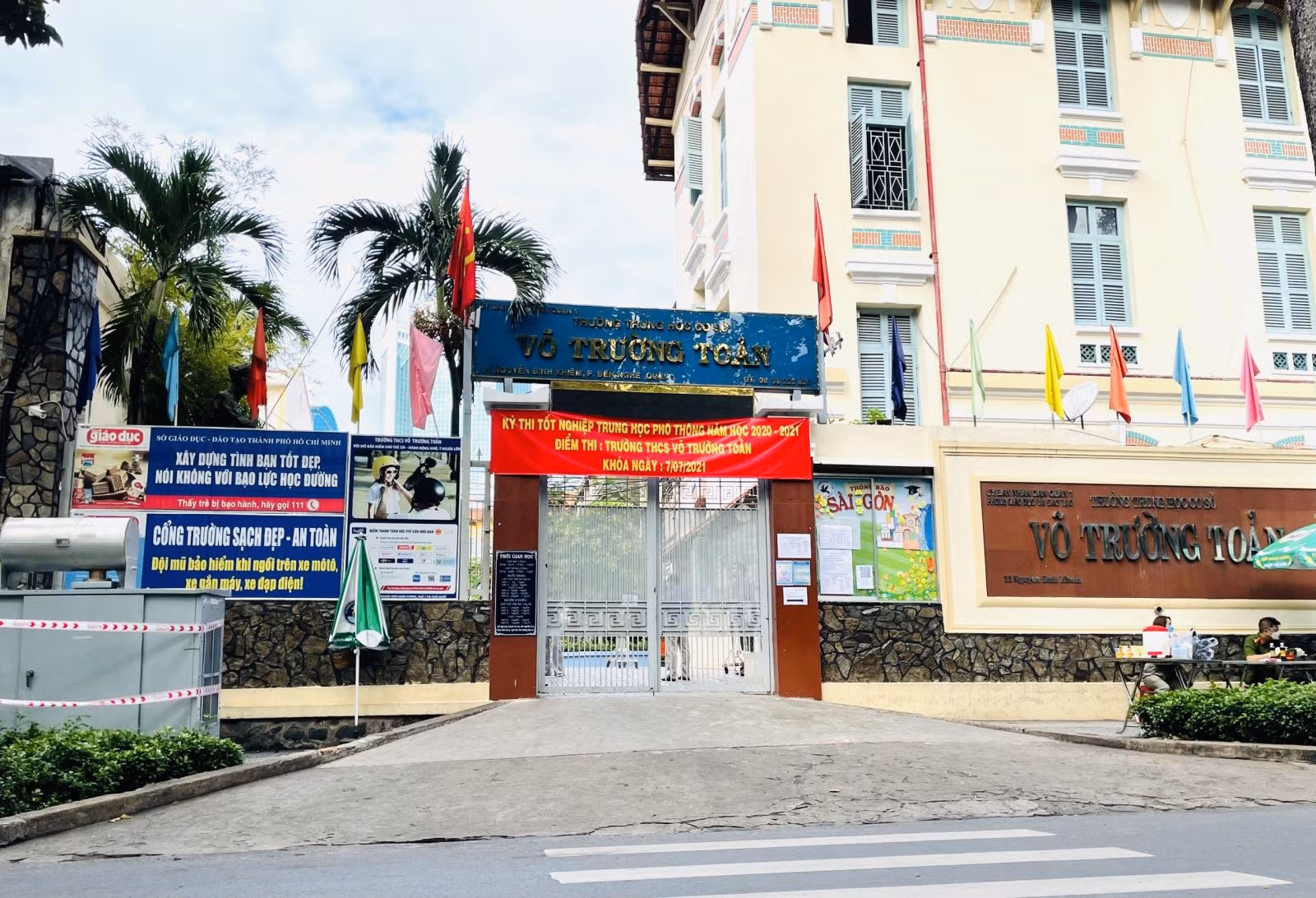 Chú thích ảnh