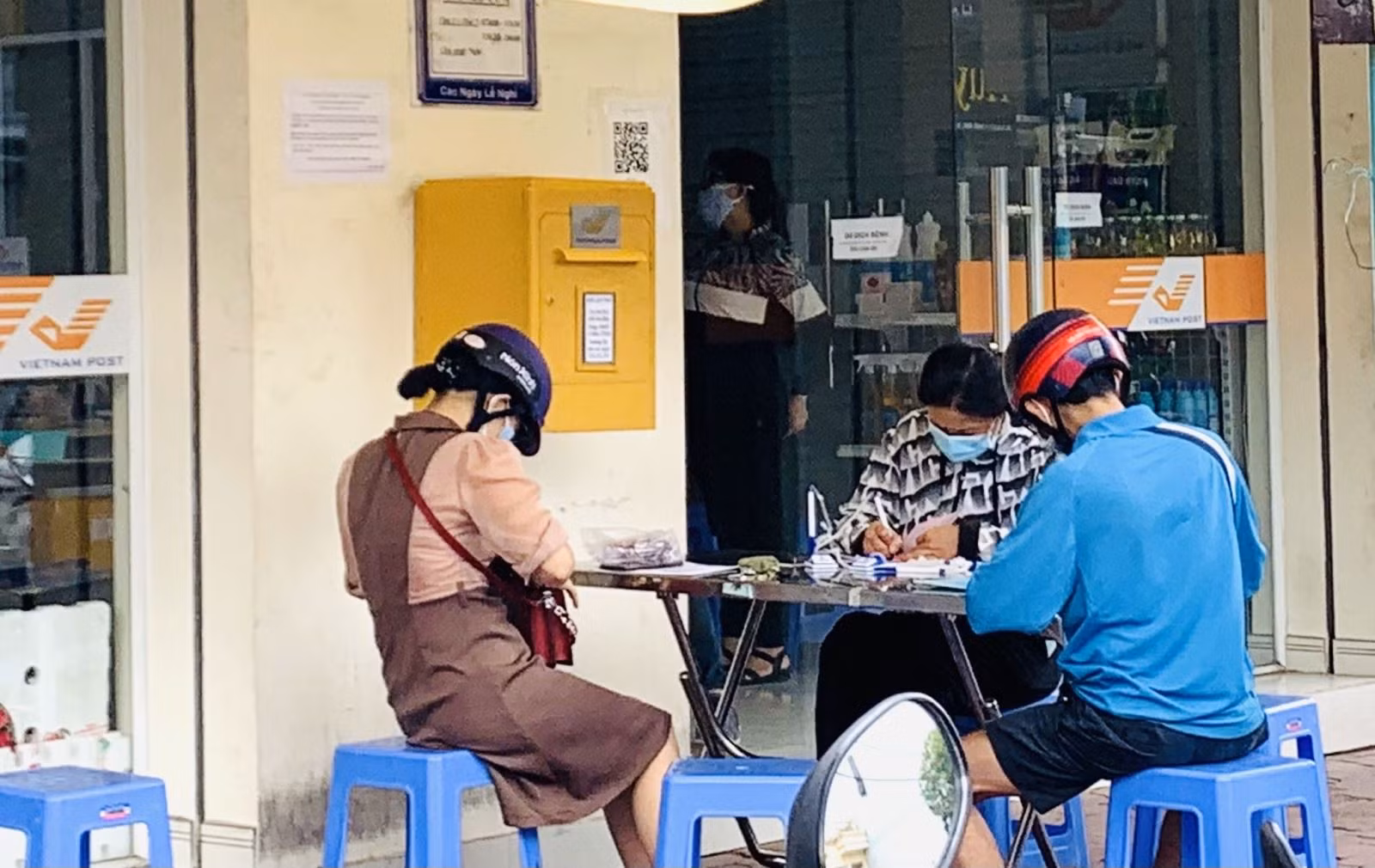 Chú thích ảnh