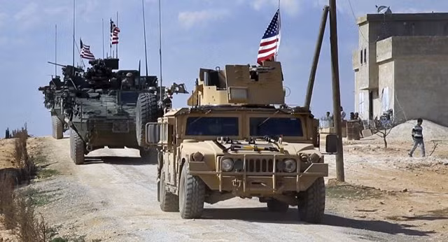 Binh sĩ Nga, Mỹ cố tình 'ngó lơ' nhau trên chiến trường Syria ảnh 1