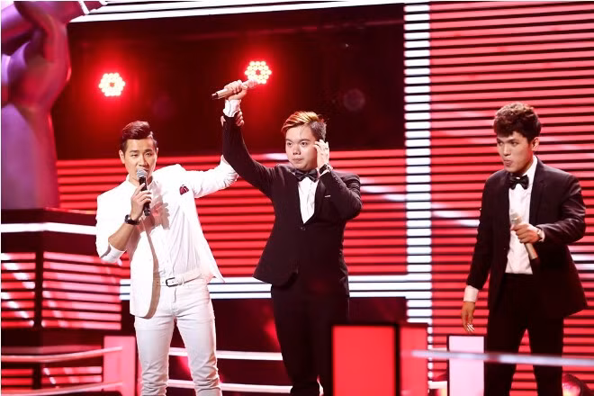 The Voice: 'Nổi da gà' với màn song đấu của cặp đôi học trò Thu Minh ảnh 4