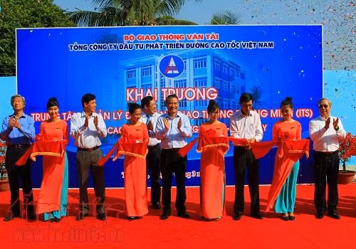 Vận hành hệ thống giao thông thông minh trên cao tốc TP HCM-Long Thành-Dầu Giây ảnh 1