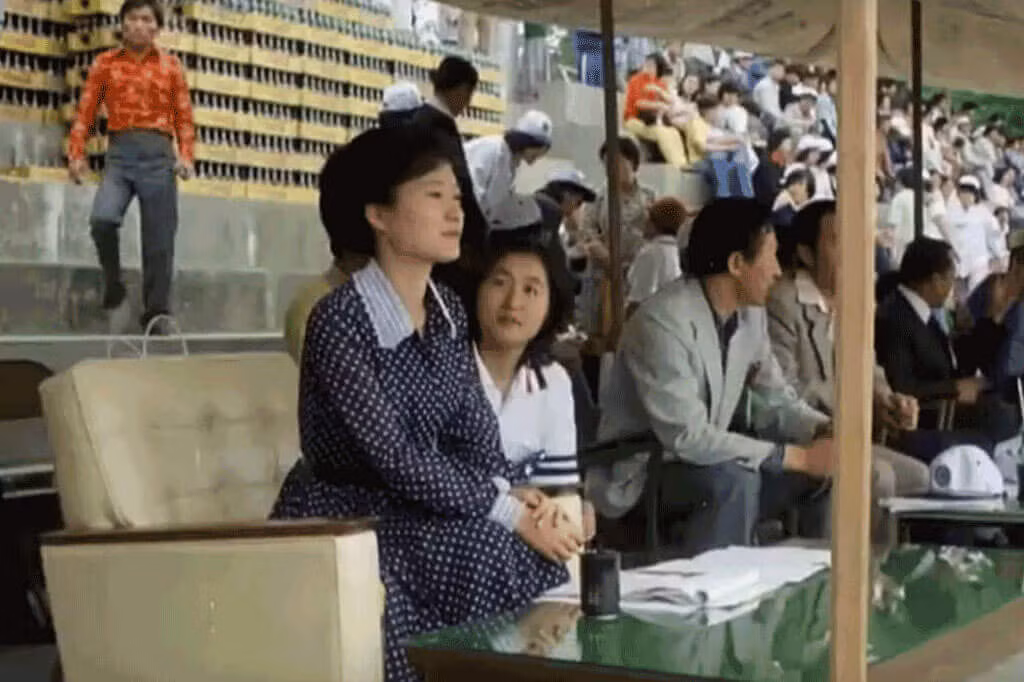 Park Geun-hye – sự sụp đổ của một 'Nữ hoàng' - Kỳ 2 ảnh 2