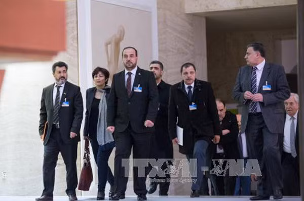 Phe đối lập rút lui ngay ngày khai mạc Hòa đàm Syria ảnh 1