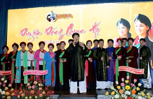 Câu Quan họ kết nối người Việt tại Séc ảnh 2