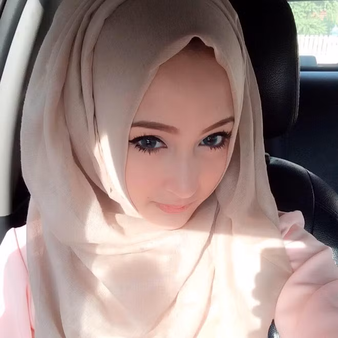 Hot girl Hồi giáo hút hàng trăm nghìn 'like' Facebook ảnh 5