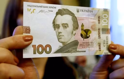 Ngân hàng Trung ương Ukraine dự đoán đồng hryvnia sụp đổ ảnh 1