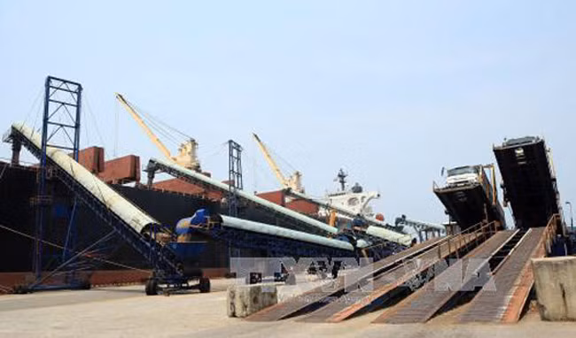 Cảng biển Dung Quất: Động lực phát triển của Quảng Ngãi ảnh 4