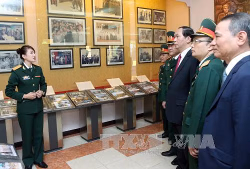 Chủ tịch nước dự kỷ niệm Ngày truyền thống Học viện Kỹ thuật Quân sự ảnh 4