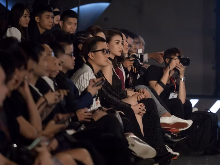 Trà Ngọc Hằng gợi cảm đi dự event ảnh 11