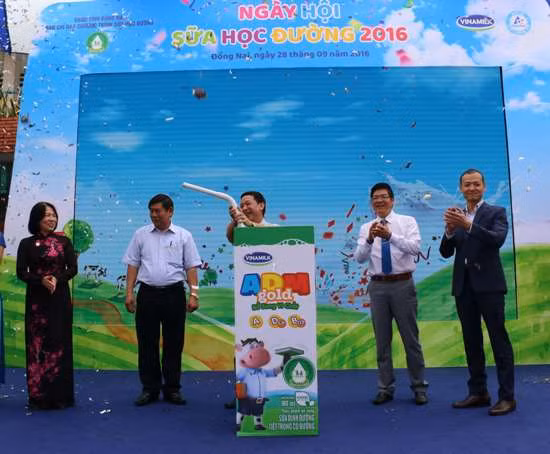 Vinamilk tiên phong thực hiện chương trình Sữa học đường ảnh 3