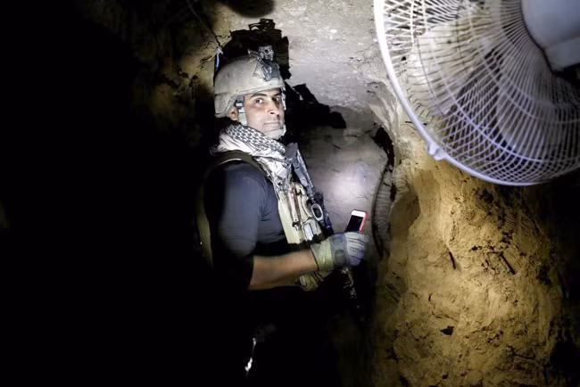 Bên trong đường hầm trốn chạy của IS tại Mosul ảnh 8