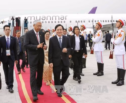 Tổng thống Myanmar bắt đầu thăm cấp Nhà nước Việt Nam ảnh 2