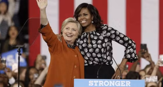 Đệ nhất phu nhân Michelle Obama khẳng định bà Hillary thực sự là bạn ảnh 1