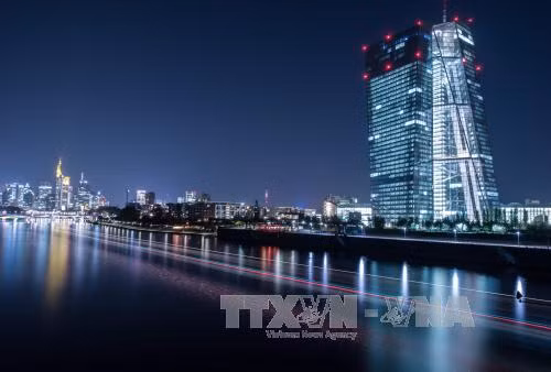 ECB vẫn giữ nguyên lãi suất cơ bản ảnh 1