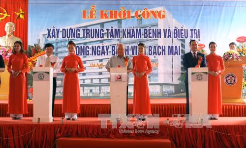 Bệnh viện Bạch Mai xây dựng Trung tâm khám bệnh và điều trị trong ngày ảnh 1