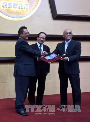 Việt Nam tham dự khởi động Năm Chủ tịch ASEAN 2016 của Lào ảnh 1