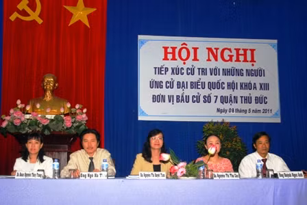 Đẩy mạnh tiếp xúc cử tri trước bầu cử ảnh 1