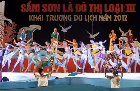 Khai trương du lịch biển Sầm Sơn ảnh 4