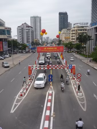 Thông xe hai cầu lắp ghép ở Hà Nội ảnh 6