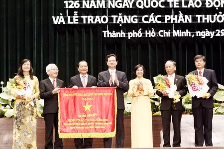 TPHCM kỷ niệm 37 năm giải phóng hoàn toàn miền Nam ảnh 2