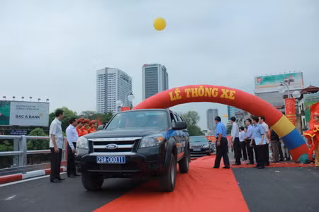Thông xe hai cầu lắp ghép ở Hà Nội ảnh 2