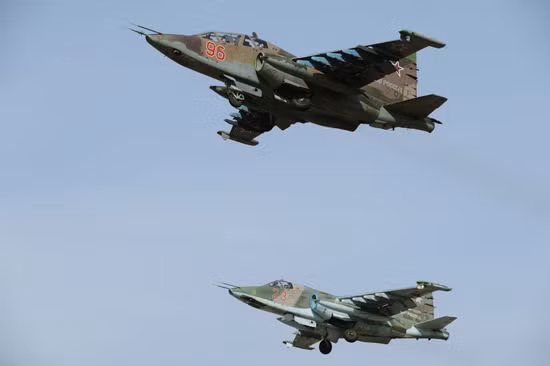 Dàn vũ khí hùng hậu Nga triển khai tại Syria ảnh 12