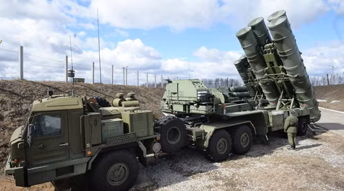 Nga tuyên bố triển khai S-400, S-300 tại Syria ảnh 1