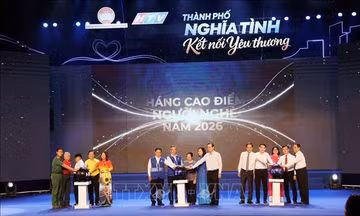 Hơn 164 tỷ đồng ủng hộ Quỹ Vì người nghèo Thành phố Hồ Chí Minh