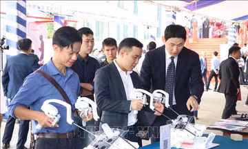 Đổi mới công nghệ, tích hợp AI phát triển phẫu thuật nội soi